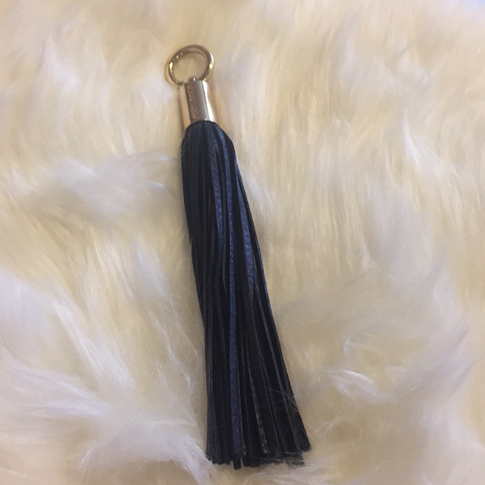 💕SOLD 💕Michael Kors Key Charm Leather Tassel